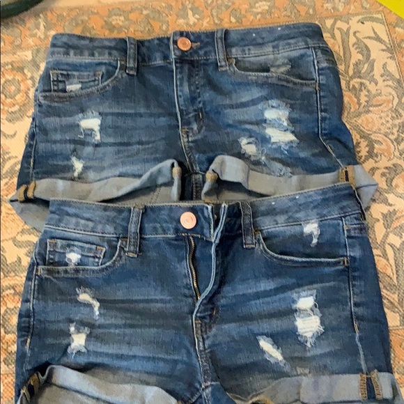 Pants - low rise shortie jean shorts.